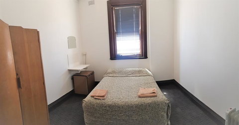 Exchange Hotel Blayney - Renee 1