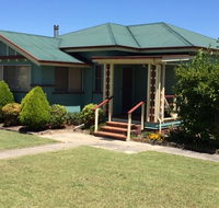 FROGGIES HOLIDAY HOUSE - Renee