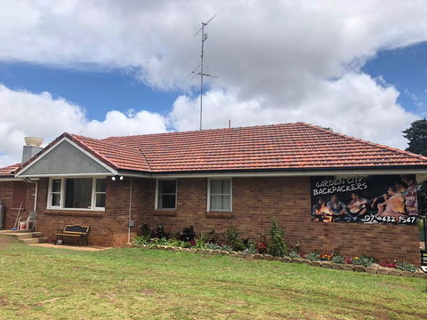 Garden City Backpackers - Renee 1