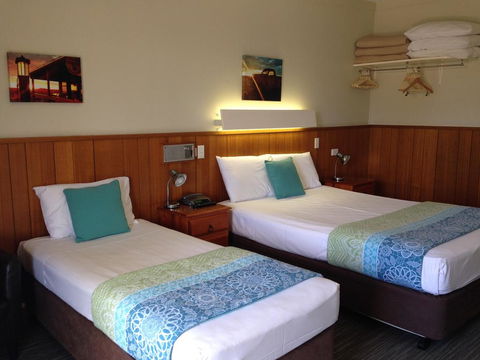 Gatton Motel - Renee 2