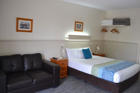 Gatton Motel - Renee 0