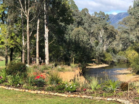 GGs By The River - Internet Find 2
