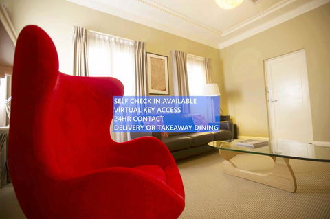 Globe Apartments - Internet Find 0