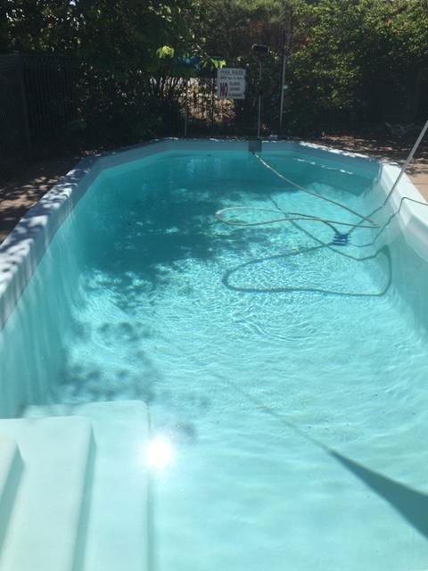 Golden West Motor Inn - Renee 1