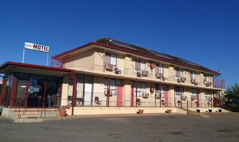 Goolgowi Highway Motel - Renee 2