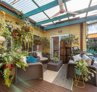Gorgeous family retreat - Renee