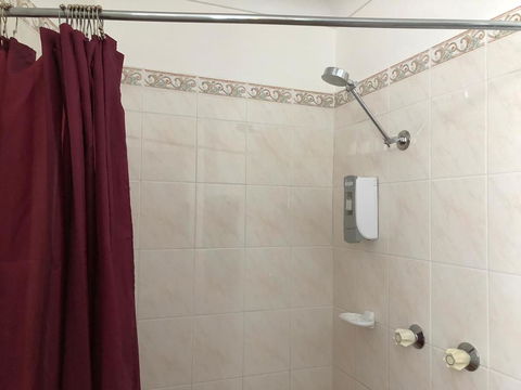 Goulburn Motor Inn - Renee 3