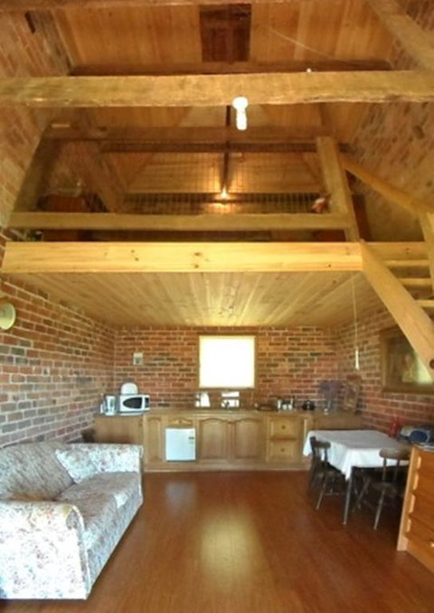 Grampians Historic Tobacco Kiln - Renee 3