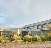 Great Ocean Walk Retreat - Swimm