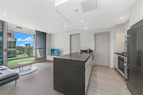 Green Square: Stylish Cozy Apartment In SYDNEY - Internet Find 0