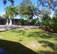 Greenacres Motel / Van Park - Swimm