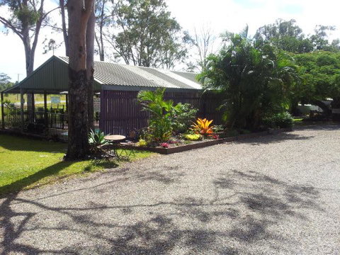 Greenacres Motel / Van Park - Renee 2