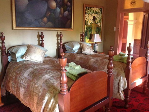 Grenfell Hall - Renee 0