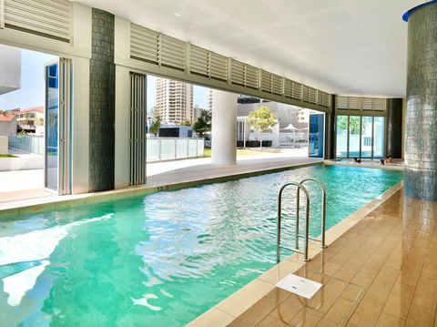 H Luxury Apartment At Surfers Paradise - Renee 0