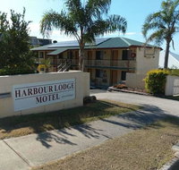Harbour Lodge Motel - Swimm