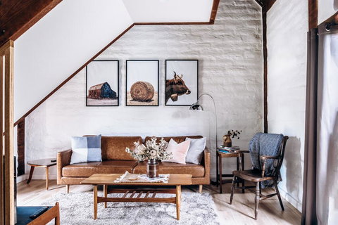 Hawthorn Villa Stables - Renee 1