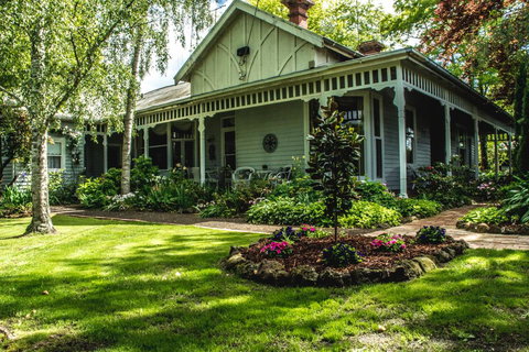 Heytesbury House - Renee 0