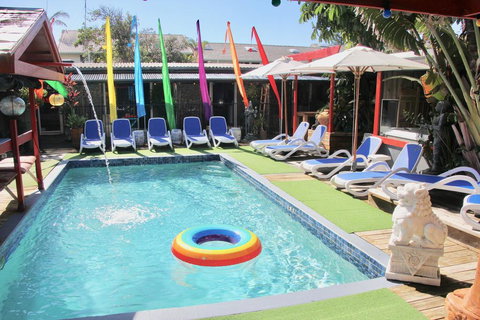 Hideaway Noosa Men Only Beach Resort - Renee 2