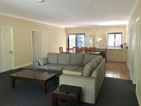 Hillview Farmstay - Renee 1