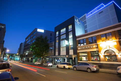 Hobart Central YHA - Renee 0