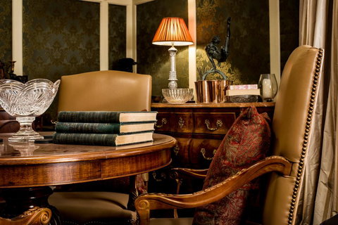 Holyrood House - Swimm 3