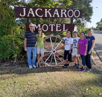 Jackaroo Motel - Renee