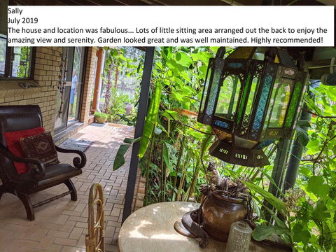 Januce - Delightful River Front House In Urunga - Renee 2