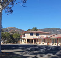 Kandos Fairways Motel - Qld Realsetate