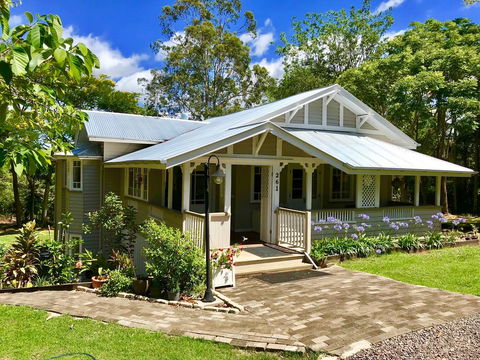 Keillor Lodge - Internet Find 0