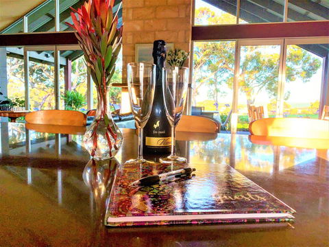 Kenwood Bank Vineyard Retreat - Renee 1