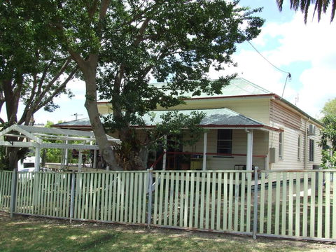 Killarney Country Living - Renee 1