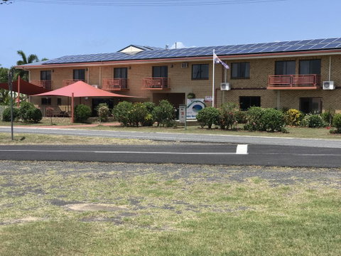 Kurrimine Beach Motel - Internet Find 0