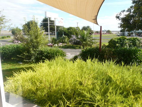 Lake Bolac Motel - Renee 3