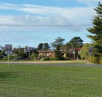 Lake Bolac Motel - Renee