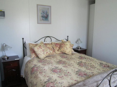 Lavendale Farmstay And Cottages York - Renee 3