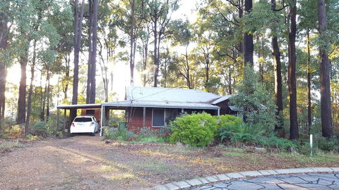 Magic Bush Hideaway 2 Azalea Court - Internet Find 0
