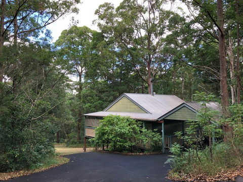 Maleny Country Cottages - Internet Find 3