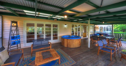 Maleny Homestead & Cottage - Internet Find 3