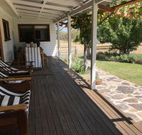 Mallow Cottage - Renee
