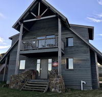 Maunga Lodge - Internet Find