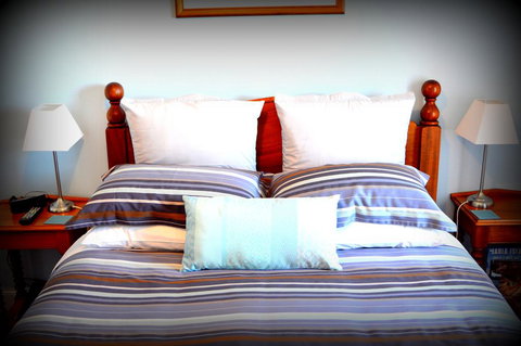 Meredith House - Swimm 2