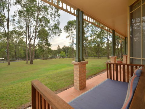 Merewether Homestead With Pool And Family Friendly - Petrol Stations 0