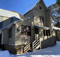 Merrigang Chalet Dinner Plain - Internet Find