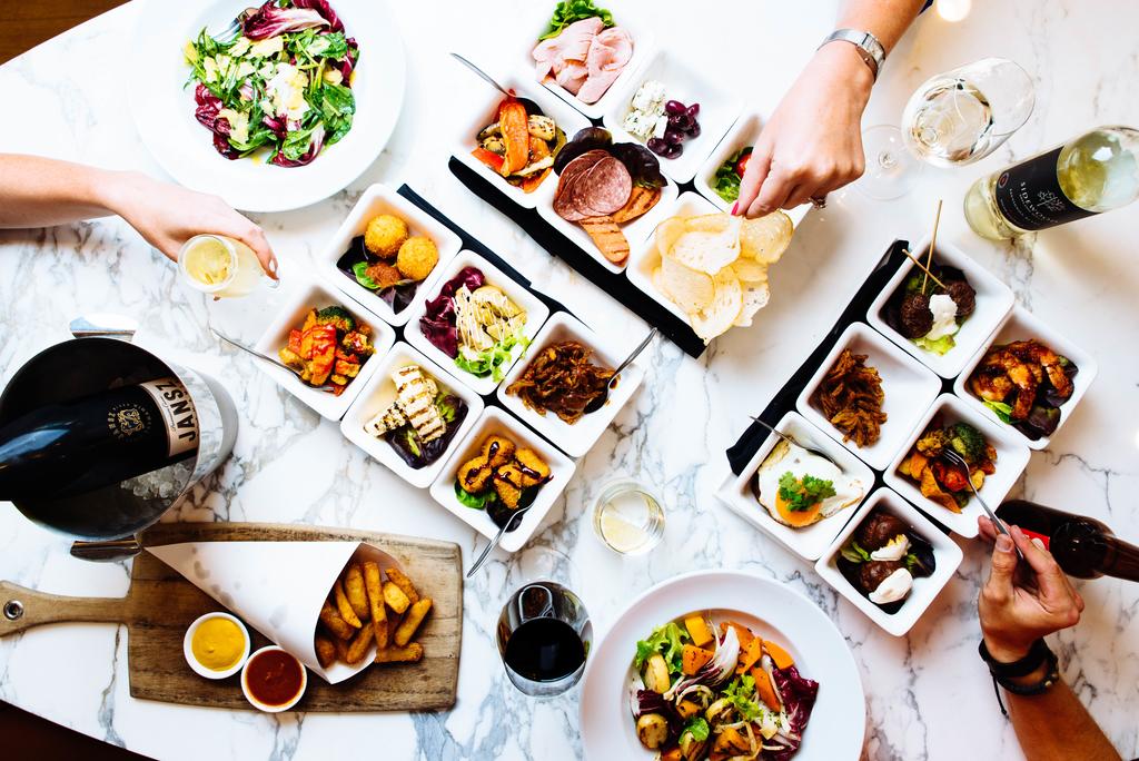 Accommodation Glengowrie SA Renee