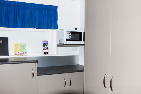 Motel Myall - Renee 2