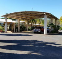 Mulga Country Motor Inn - Renee