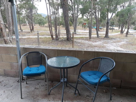 Murray Gardens Cottages & Motel - Swimm 1