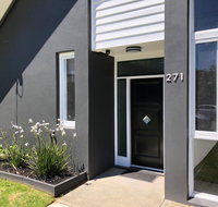 Murray's Place on Pakenham - Renee