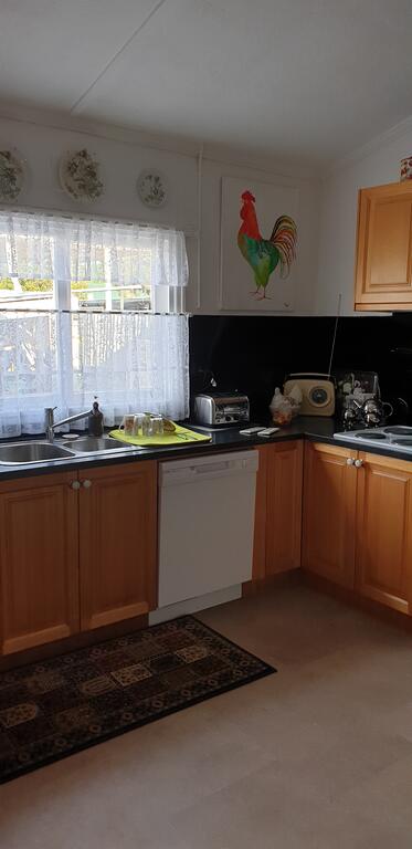 Nanas Place - Renee 2