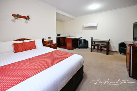 Narrandera Club Motor Inn - Renee 3